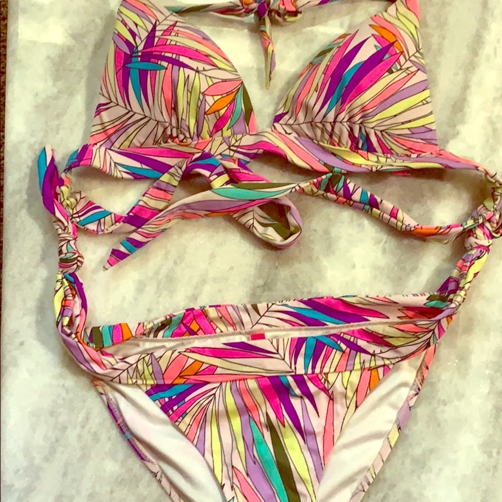 Victoria secret bikini M
